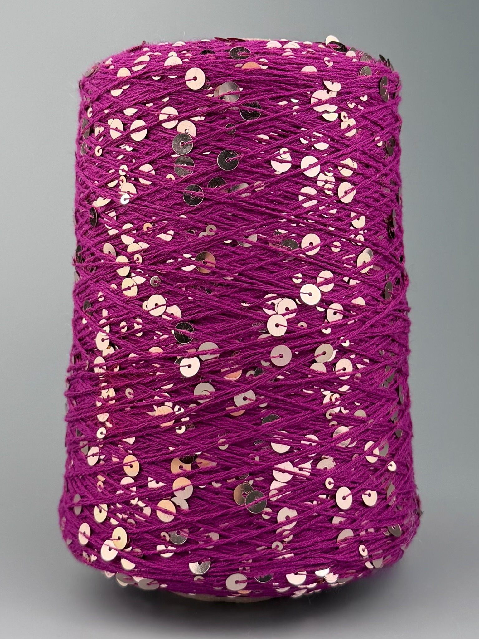 Art. Brillante 260 m / 100 g – Baumwolle mit Maxi-Pailletten col. Magenta foto 2